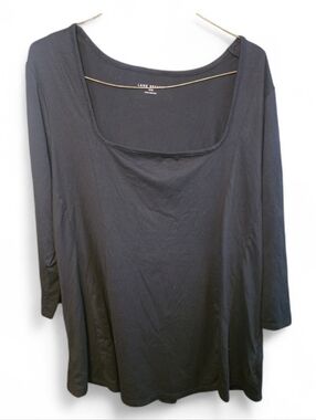 DG2 Diane Gilman Black Square-Neck Long Sleeve Sweater